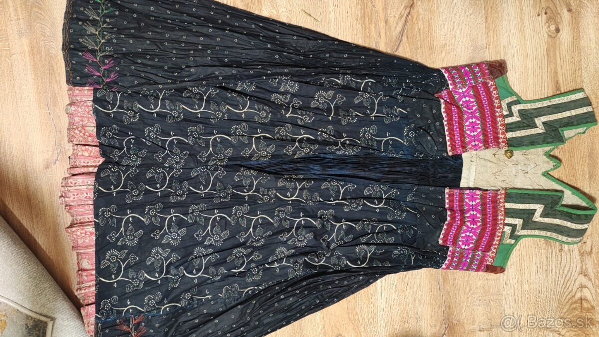 Staré Slovenské kroje 2. - 12