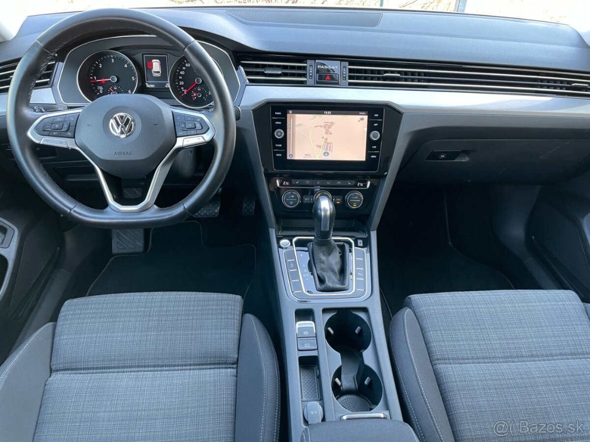 Volkswagen Passat 8.5 Com. 2.0TDI 110KW DSG - 12