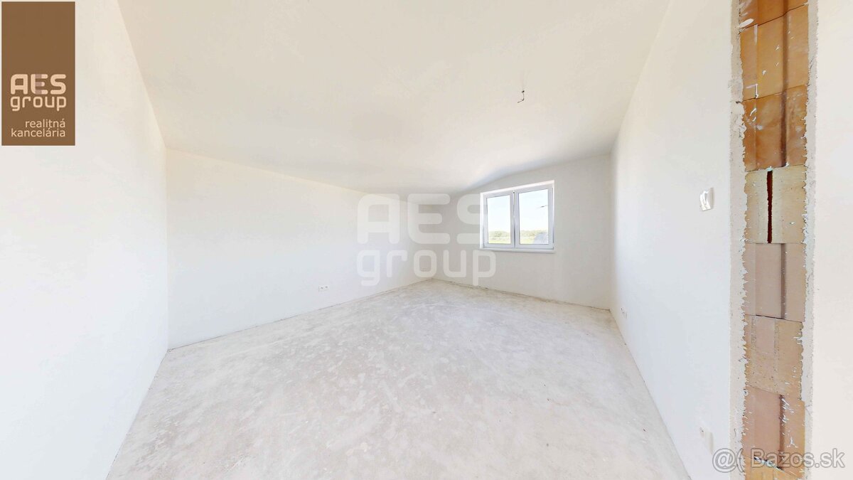 KOSTOLIŠTE, PREDAJ, 5 izbový dom, Nová Alej Martina Benku - 12