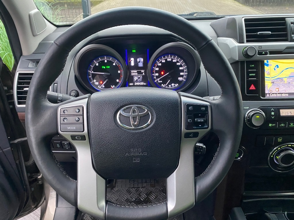 Toyota Land Cruiser 2.8 D-4D Executive A/T - 12