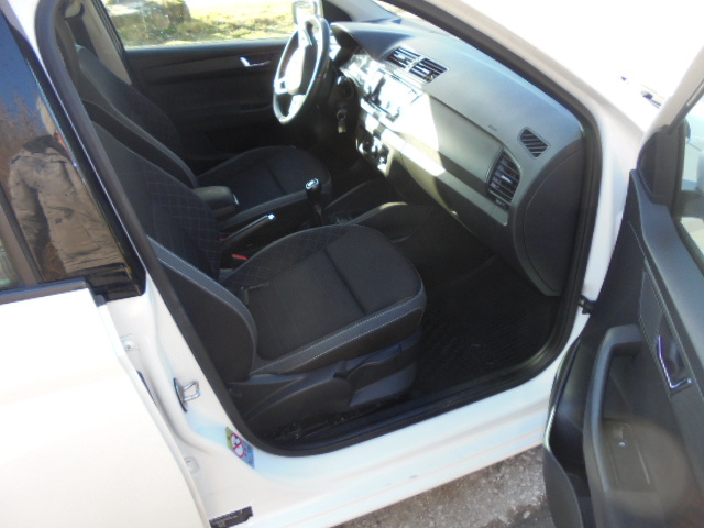 Škoda Fabia 1.0 TSI Ambition r.v.8/2020 - 12