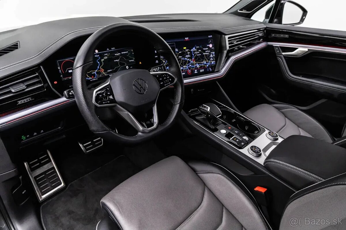 Volkswagen Touareg - 12