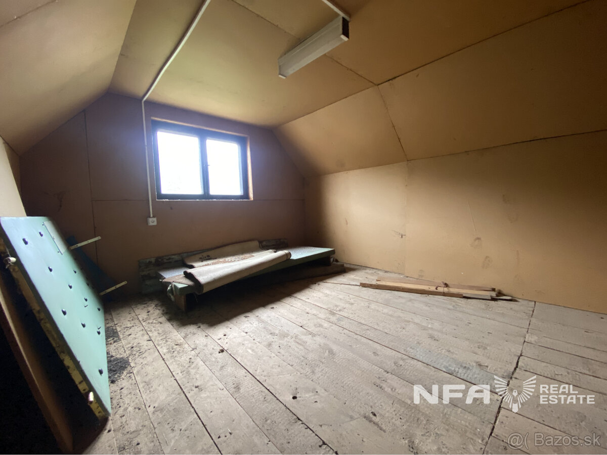 Chatka v obci Zlatno pri Poltári - 12