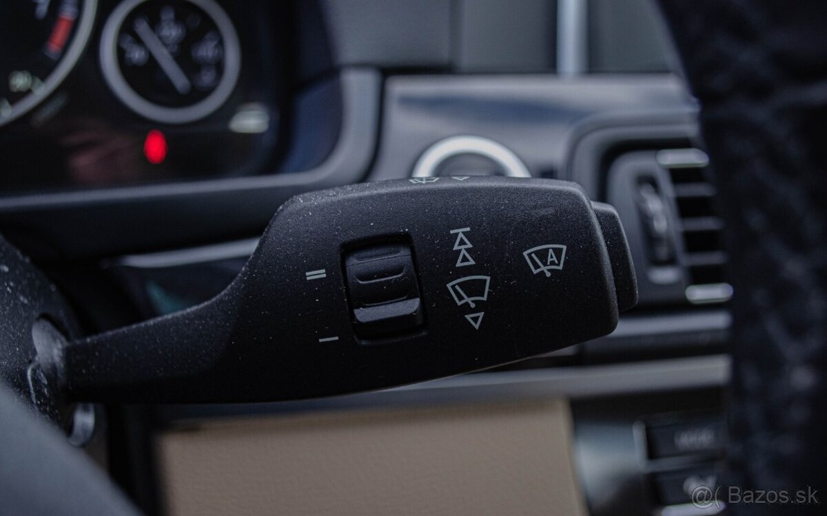 BMW F10 528i xDrive - 12