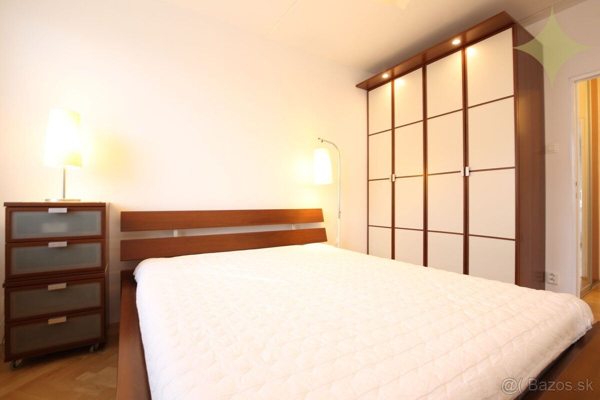 Na prenájom 3-izbový byt na „Račku“ - 12