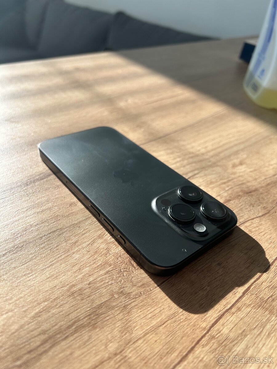 Iphone 15 Pro 256gb - 12