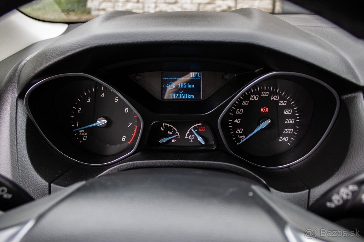 Ford Focus Kombi 1.0 EcoBoost Trend - 12