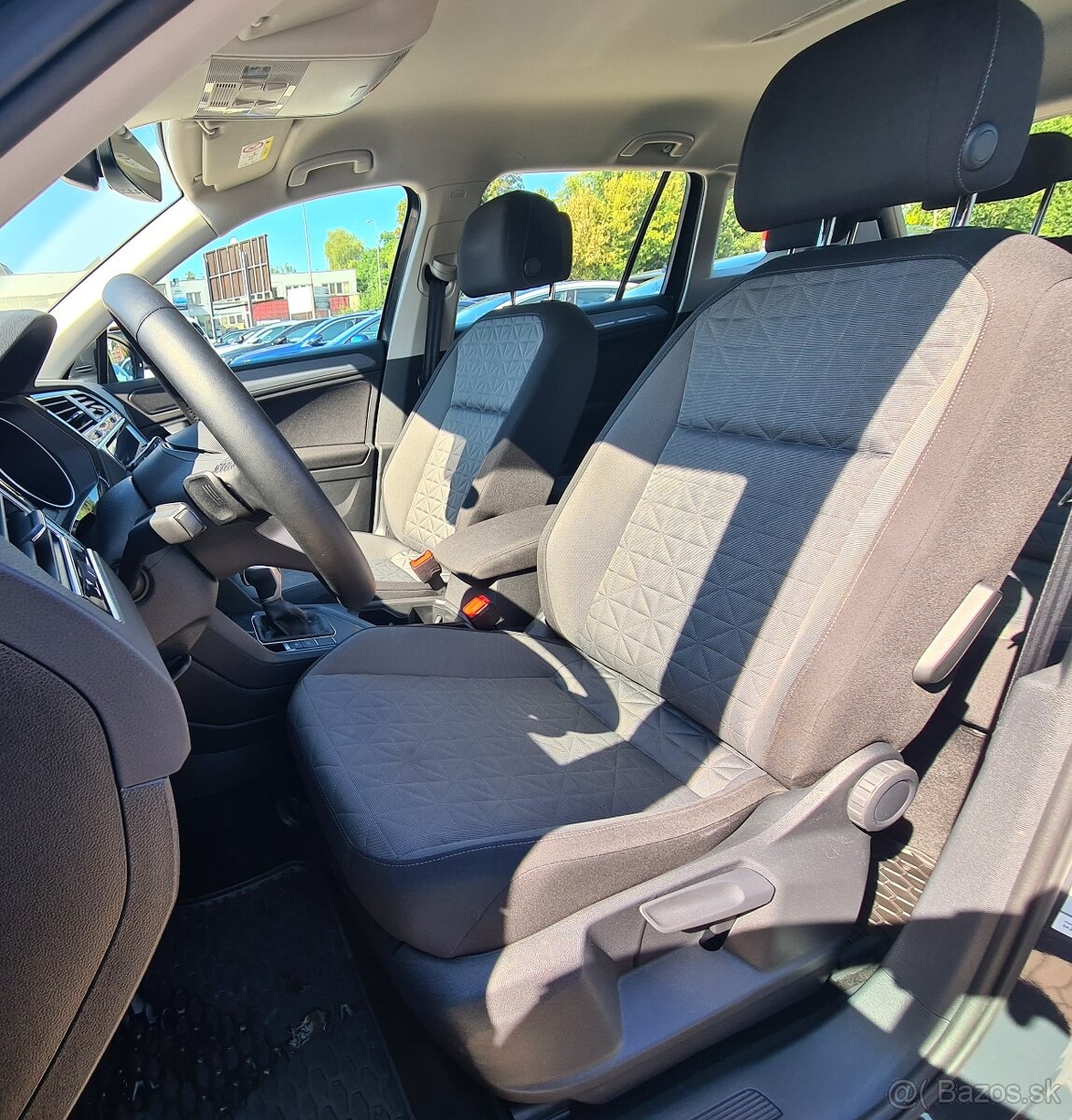 VOLKSWAGEN TIGUAN 2.0 TDI EVO LIFE DSG/ MOŽNÝ ODPOČET DPH - 12