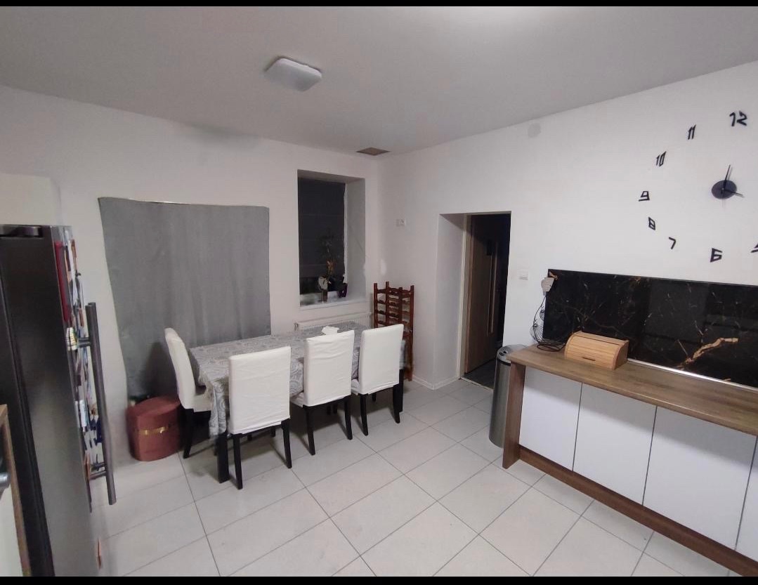 Rodinny dom s veľkým pozemkom vo Veľkej Ide - 12