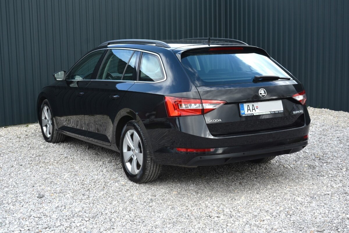 Škoda Superb Combi 2.00 TDI DSG STyle - 12