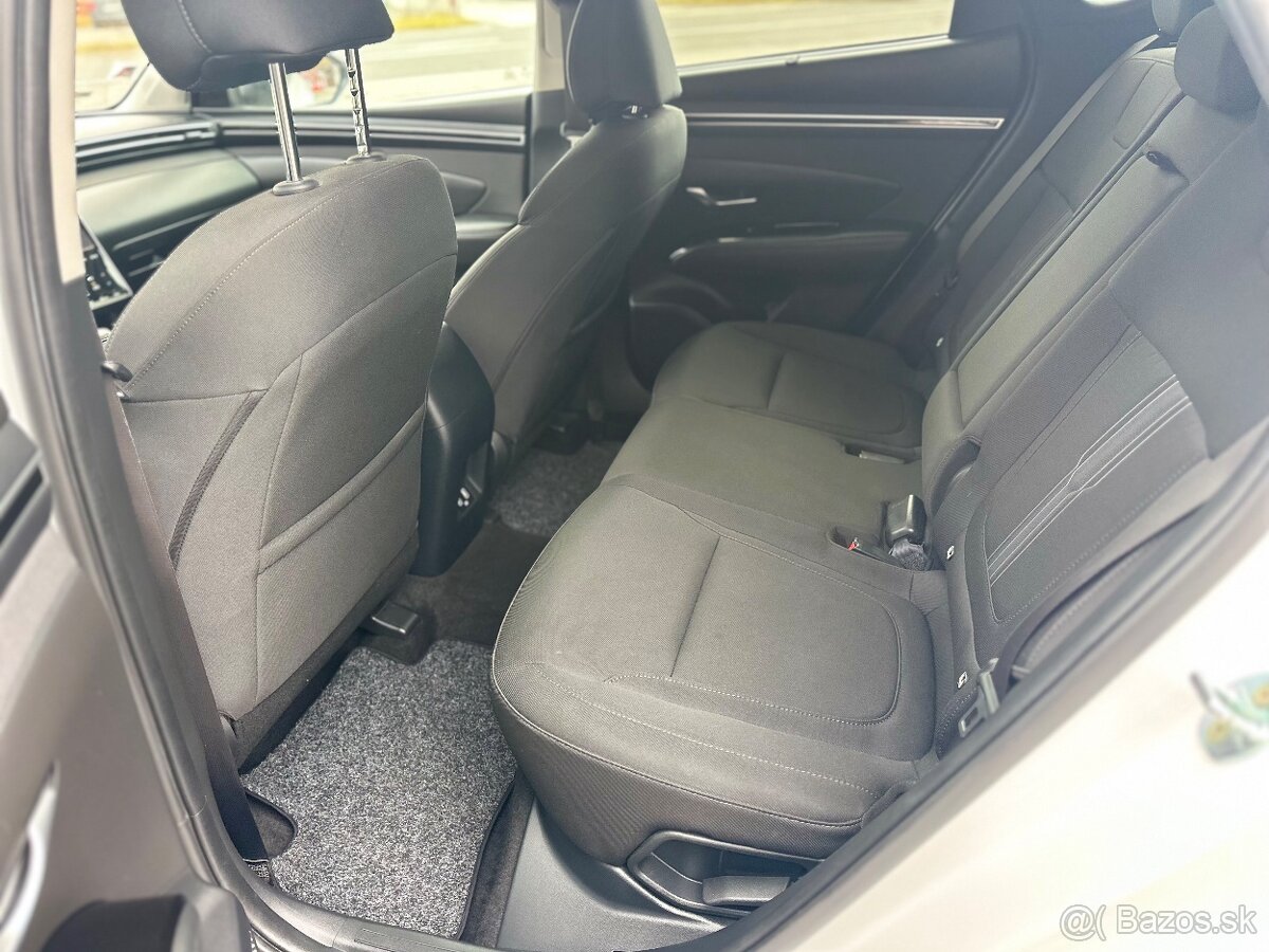 Hyundai Tucson 1.6 CRDi 48V-Hybrid 2WD DCT Select - 12