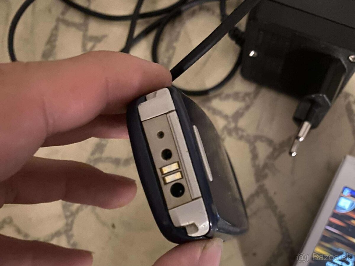 Predám tieto telefoni staré - 12