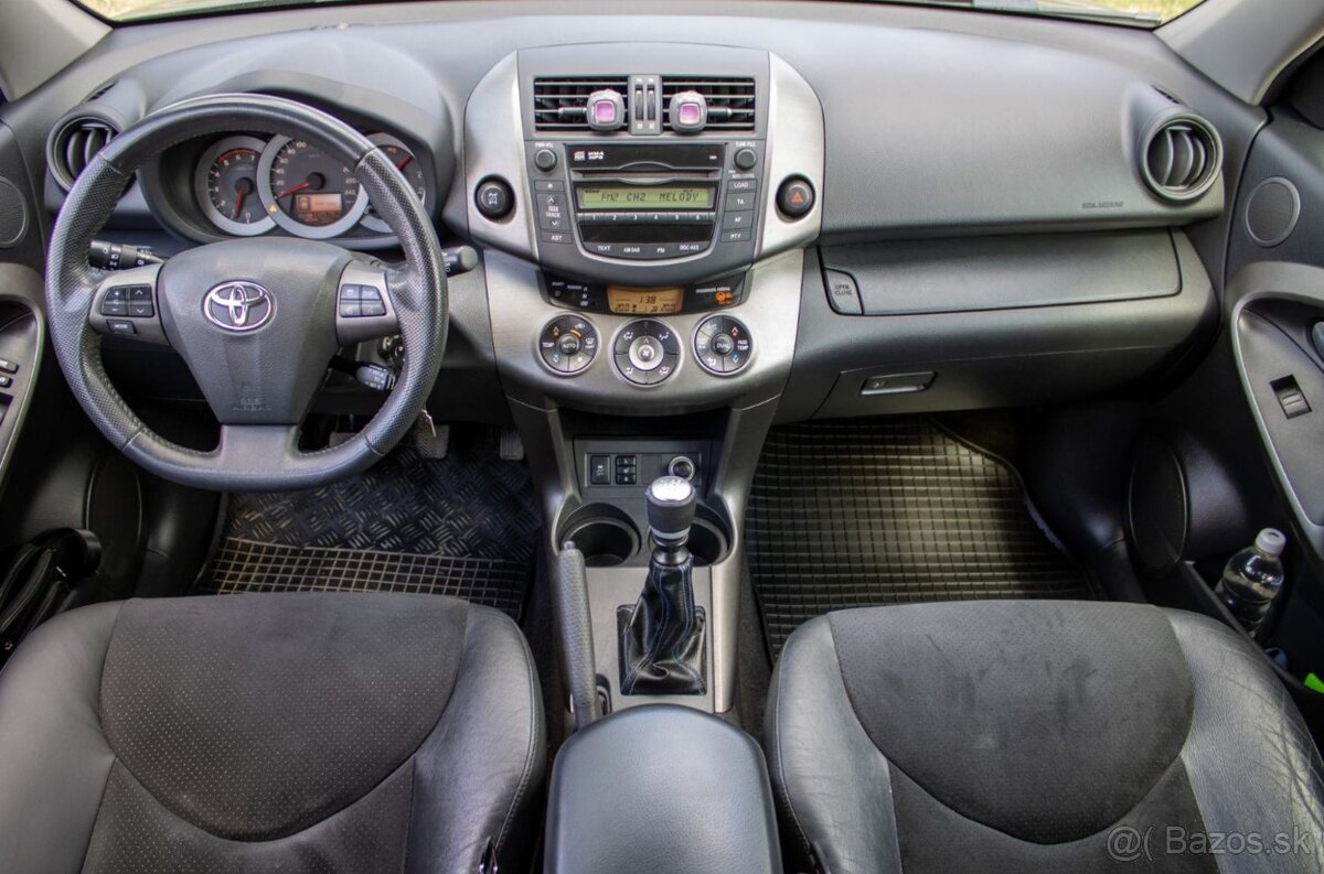 Toyota RAV4 2.2I-4D 4x2 110kW - 12