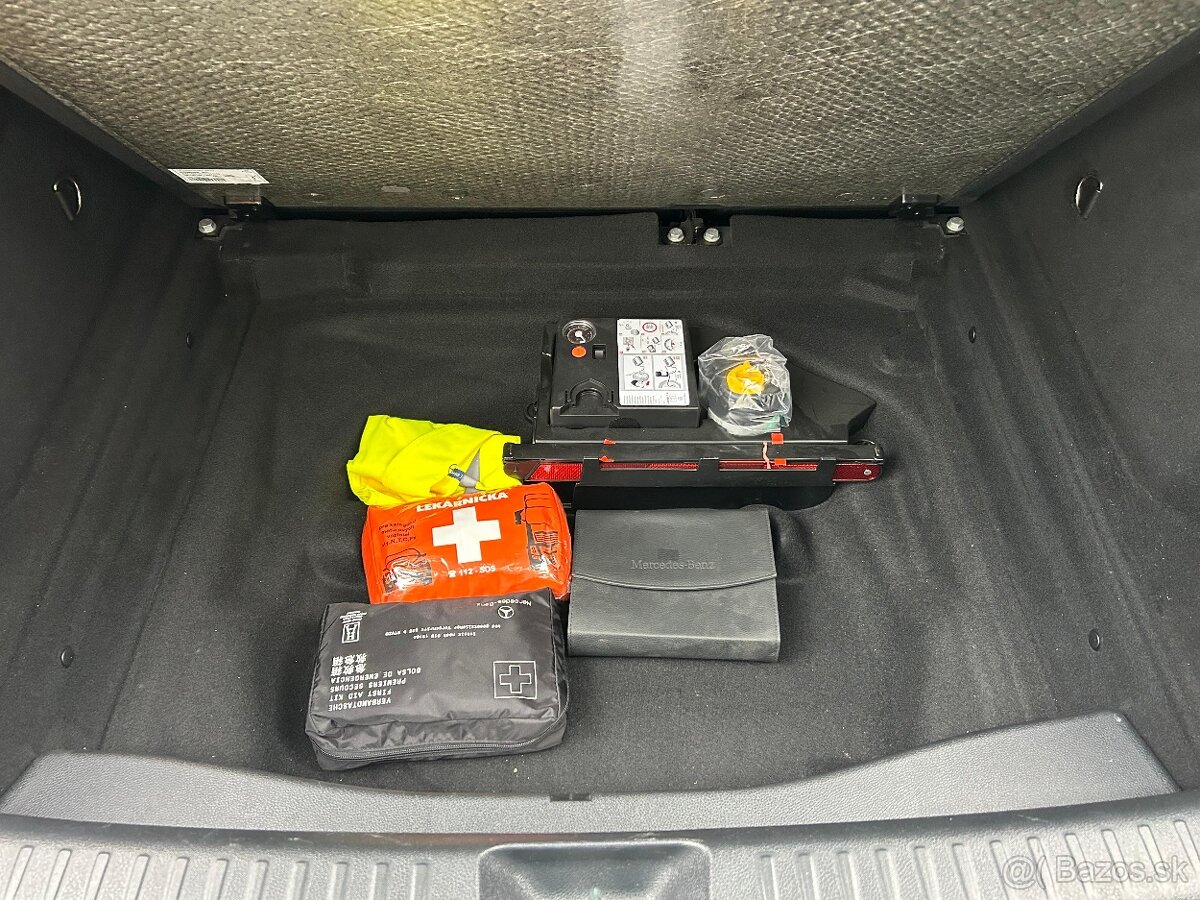 Mercedes GLA 180 TOP STAV - 12