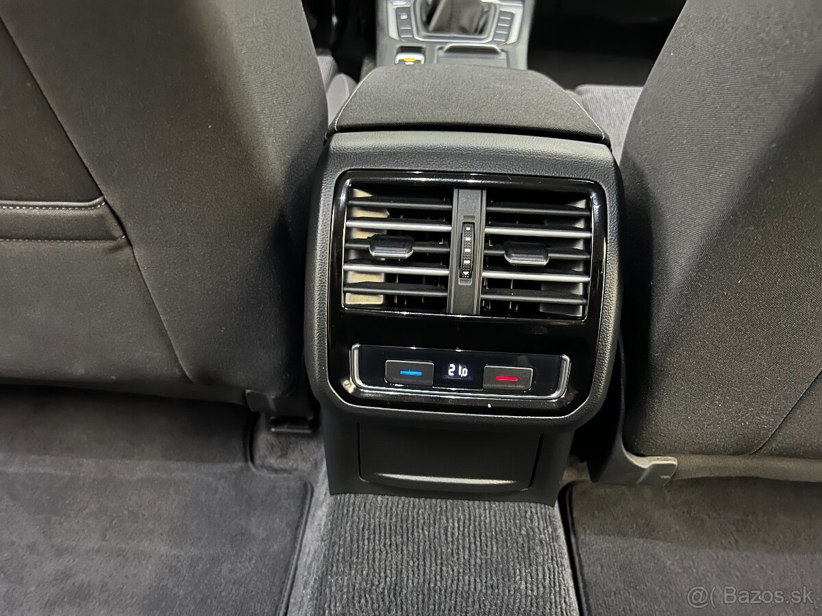 Volkswagen Passat Variant 2.0 TDI BMT Comfortline - 12