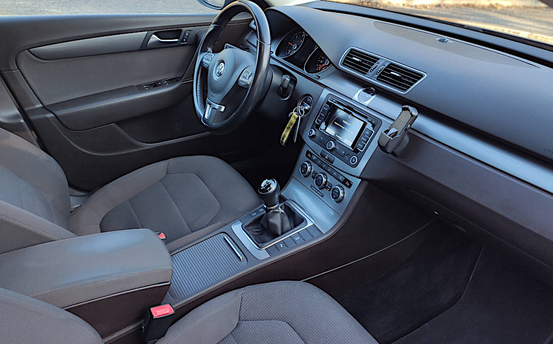 VW Passat Variant 2.0 TDI Comfortline - 12