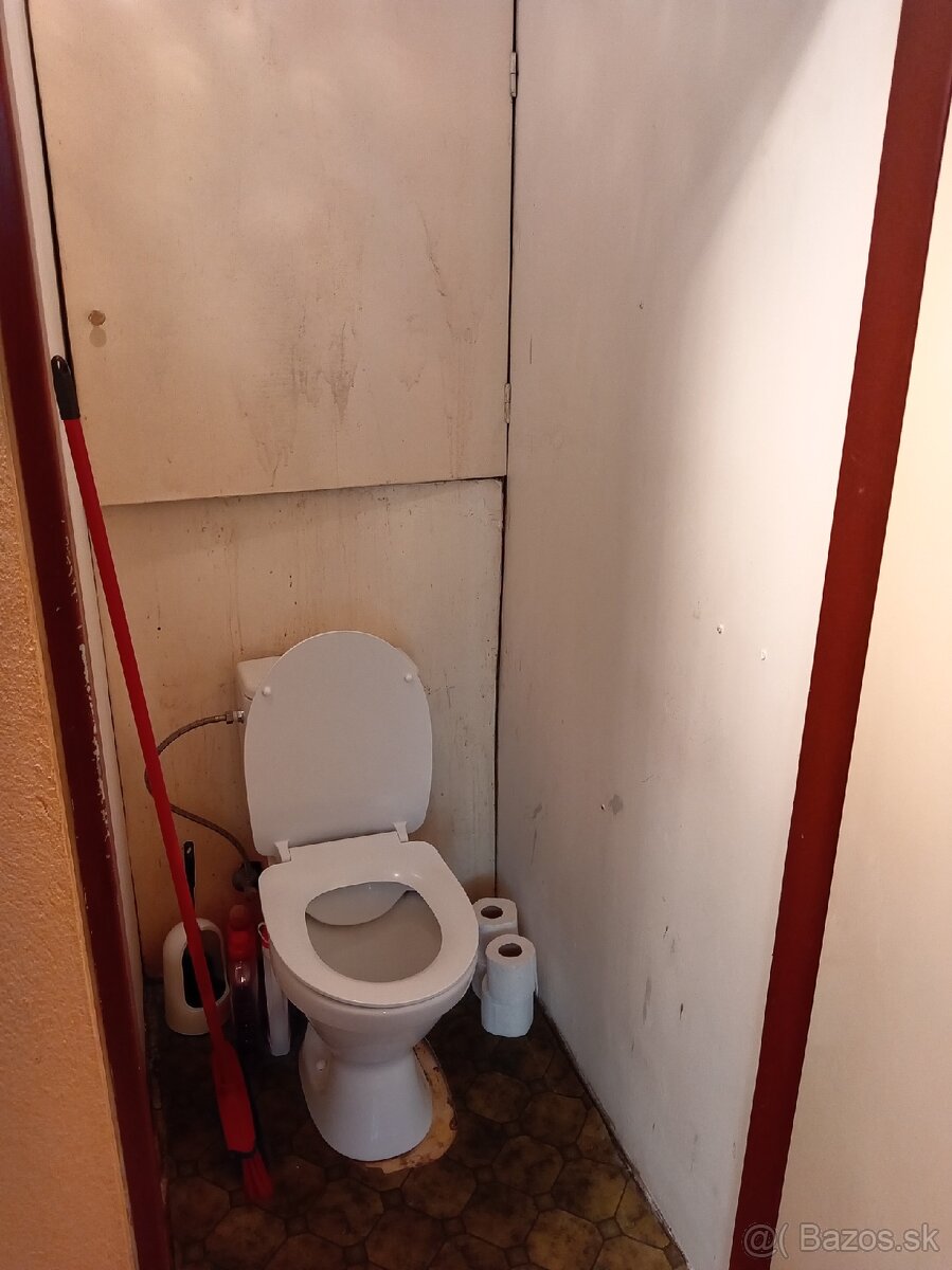 Predáme veľký 3i.byt 78m2 - 12