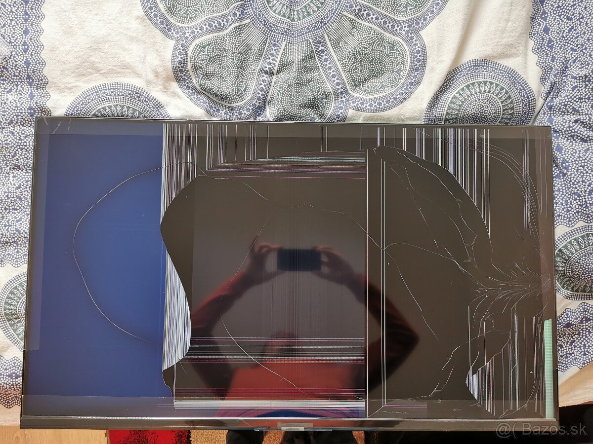 Televízory na opravu alebo na súčiastky - 12