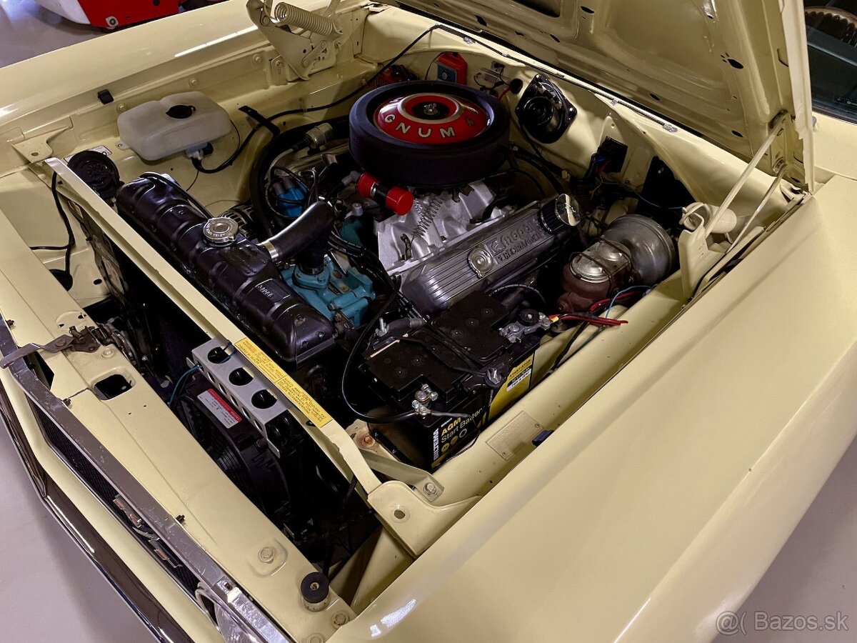 1968 Dodge Coronet R/T - 12