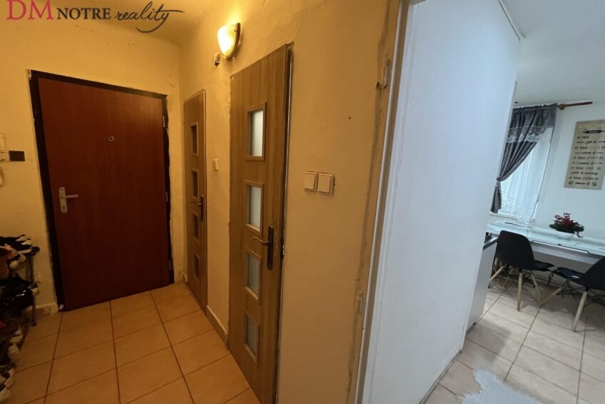 MEGA AKCIA 2,5- izbový byt - prekvapí priestorom aj cenou - 12