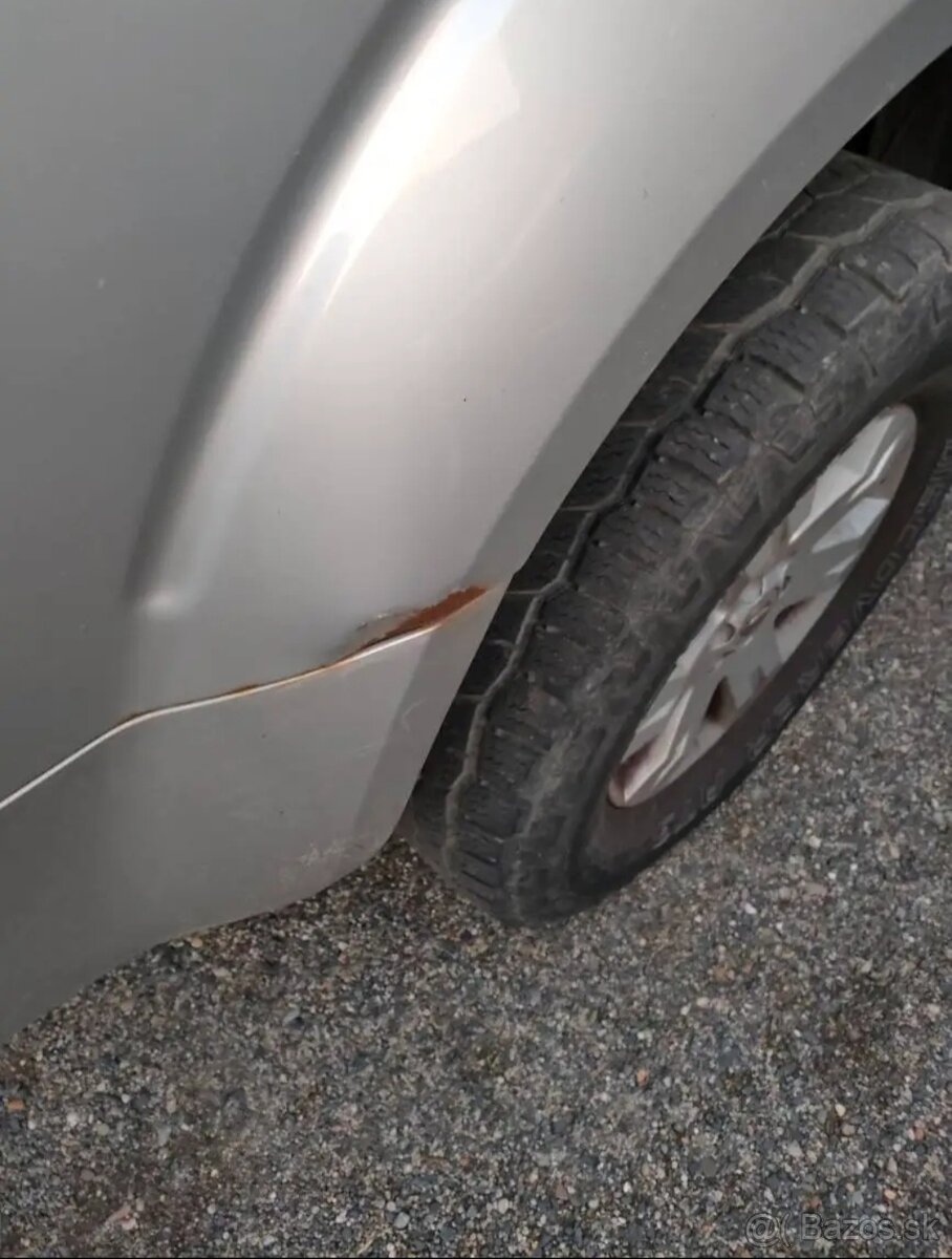 Nissan Pathfinder R51 128kW r.2006 - 12