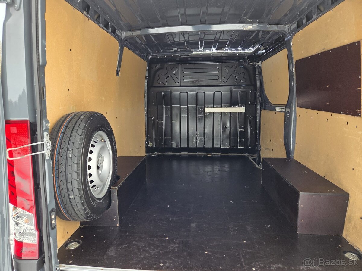 Predám dodávku Iveco Daily 3,0 - 12