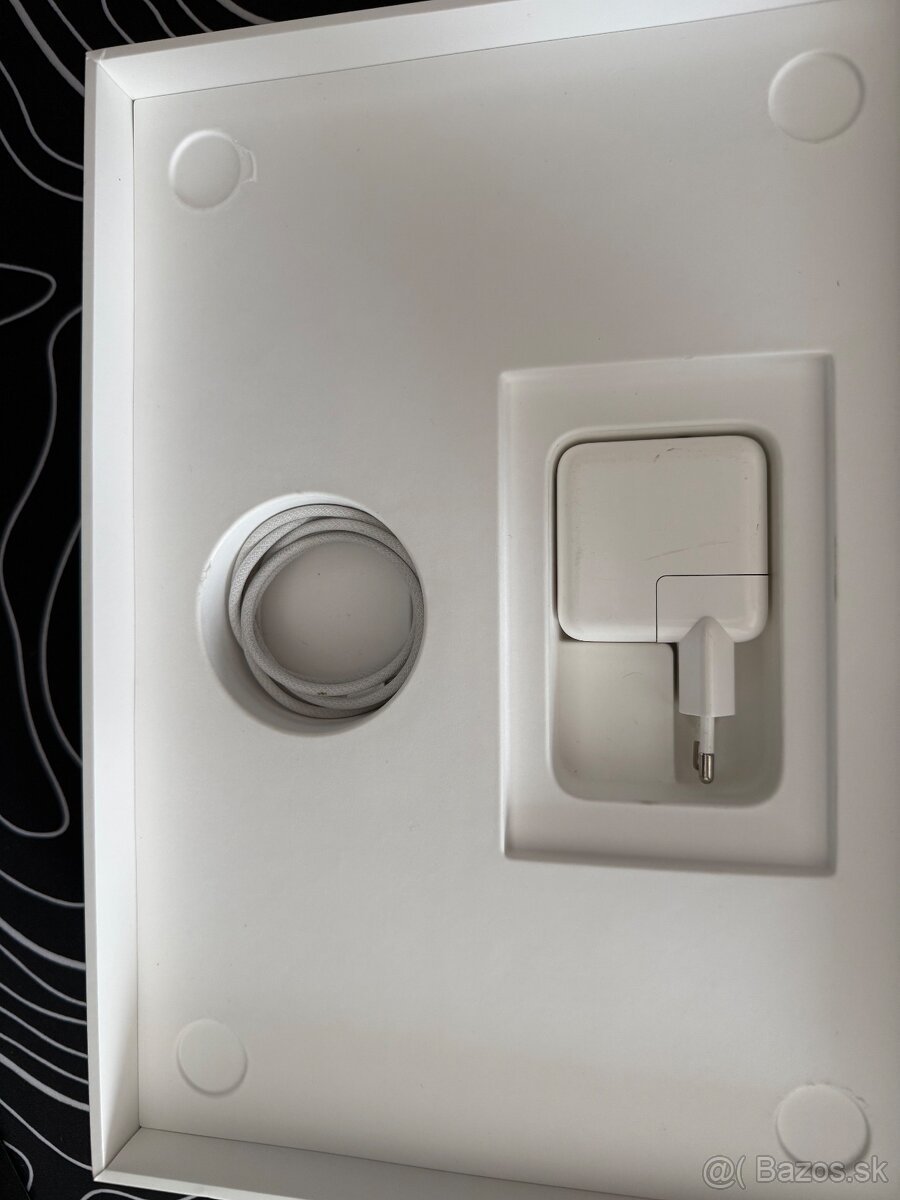 MacBook Pro M1 2020 - 12