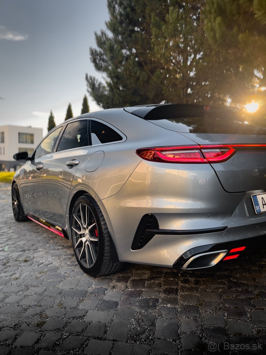 KIA ProCeed GT 1.6 T-GDi 150Kw A/T - 12