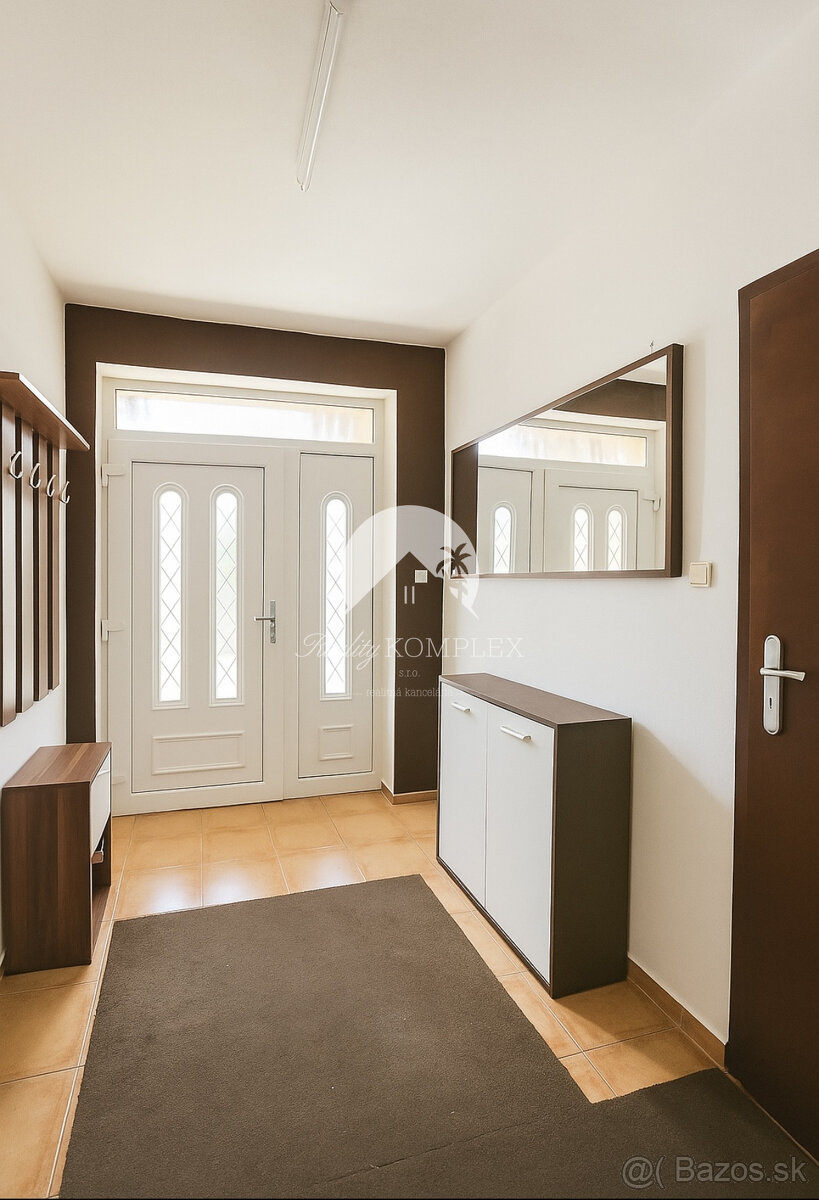 LEN U NÁS Reality KOMPLEX s.r.o. Vám ponúka 6-izbový r - 12