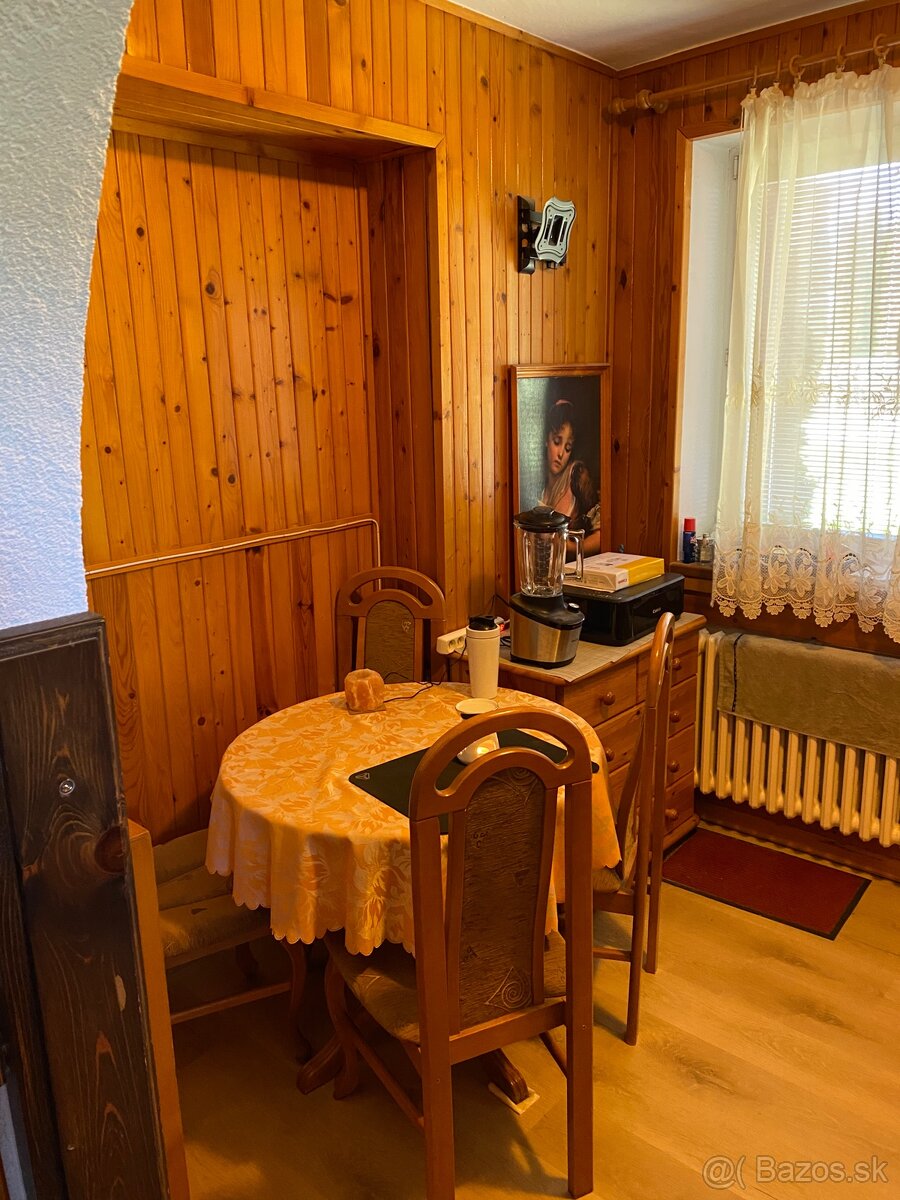 Predám 3 izbový byt vo Vydrníku - 12