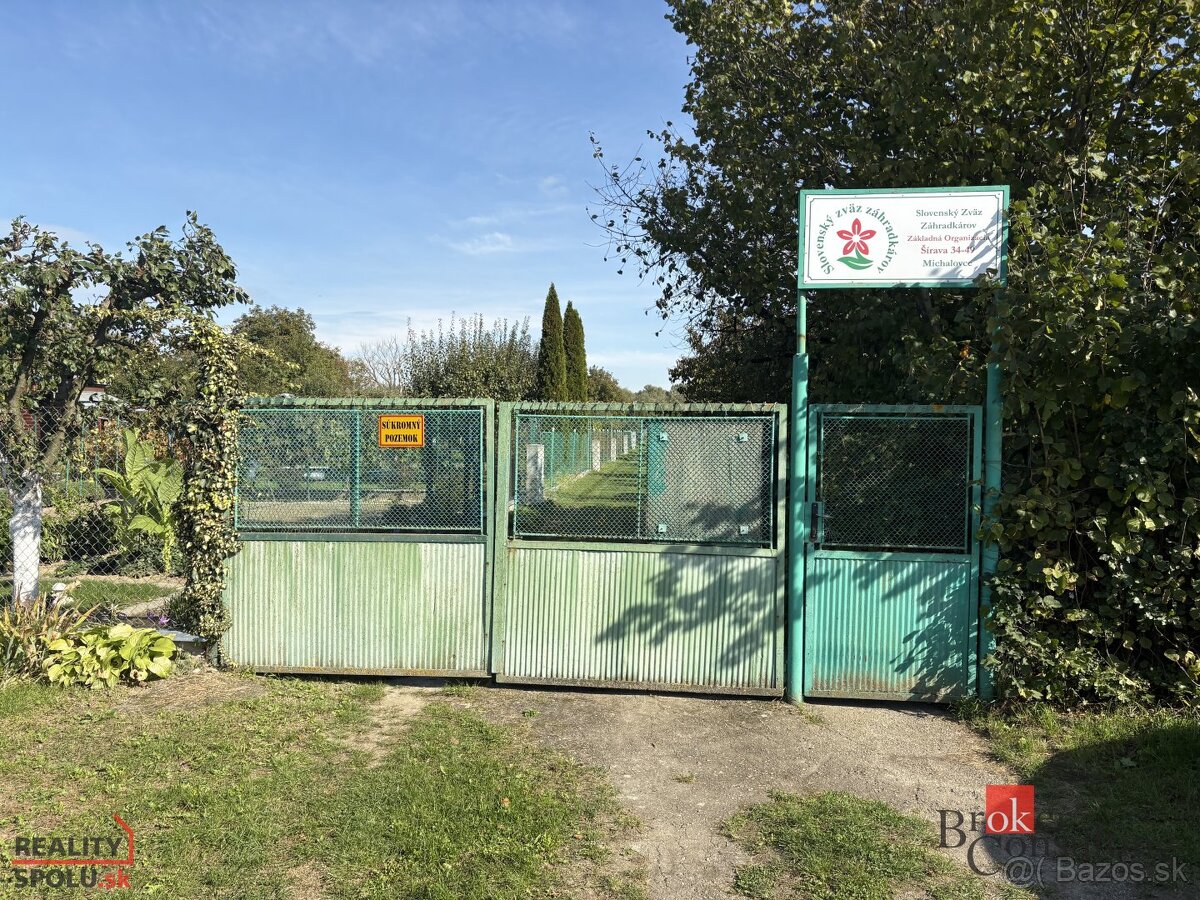 Predaj nádhernej záhrady určenej na budúcu výstavbu. - 12
