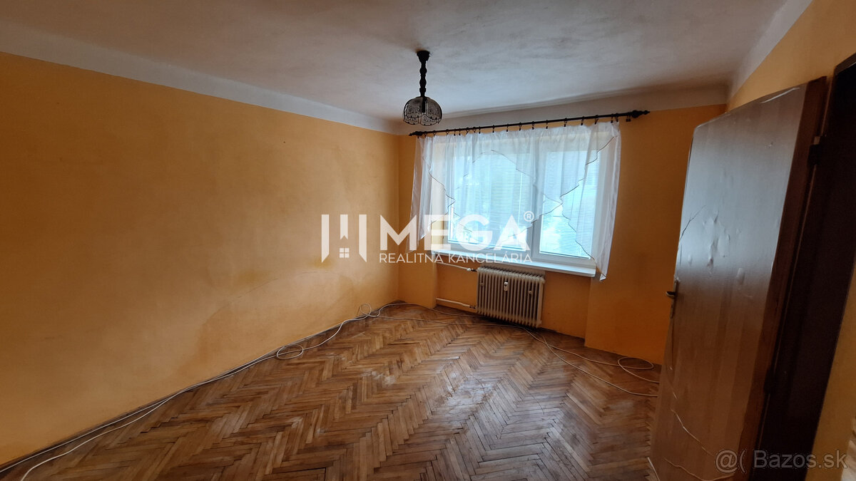 SKVELÁ CENA - NA PREDAJ 3-izbový BYT v meste Snina - 12