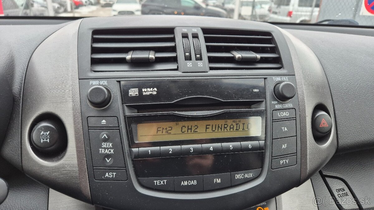 Toyota RAV4 2.2l D-4D 150 Lux - 12