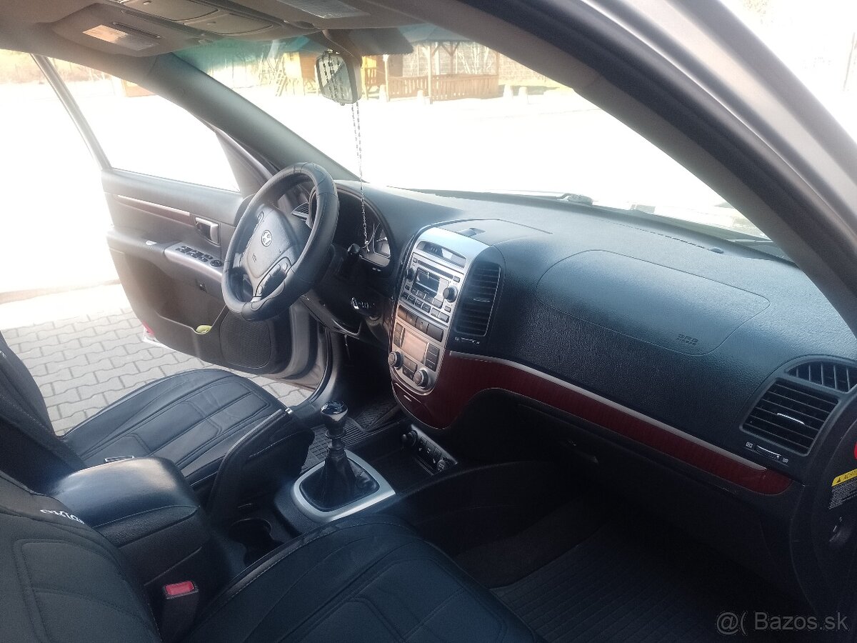 Predám Hyundai Santa fe 2.2 CRDi r.v.2007 - 12
