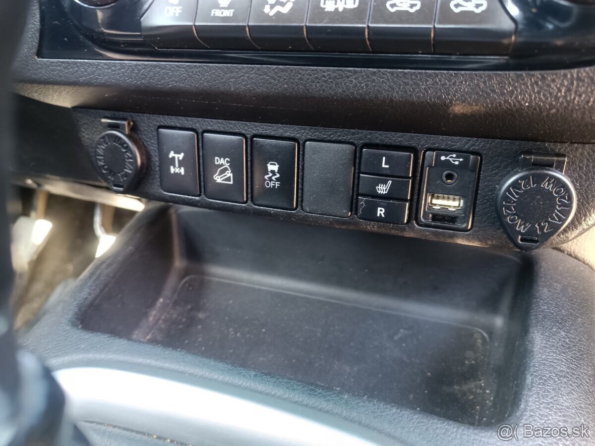 💥 TOYOTA HILUX 2.4 D-4D 💥 - 12