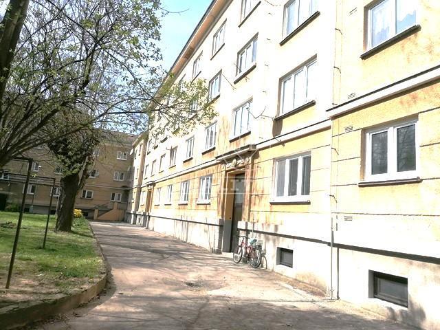 NA PREDAJ 2-IZBOVÝ BYT V NOVEJ DUBNICI S VÝMEROU 63 M2 - 12