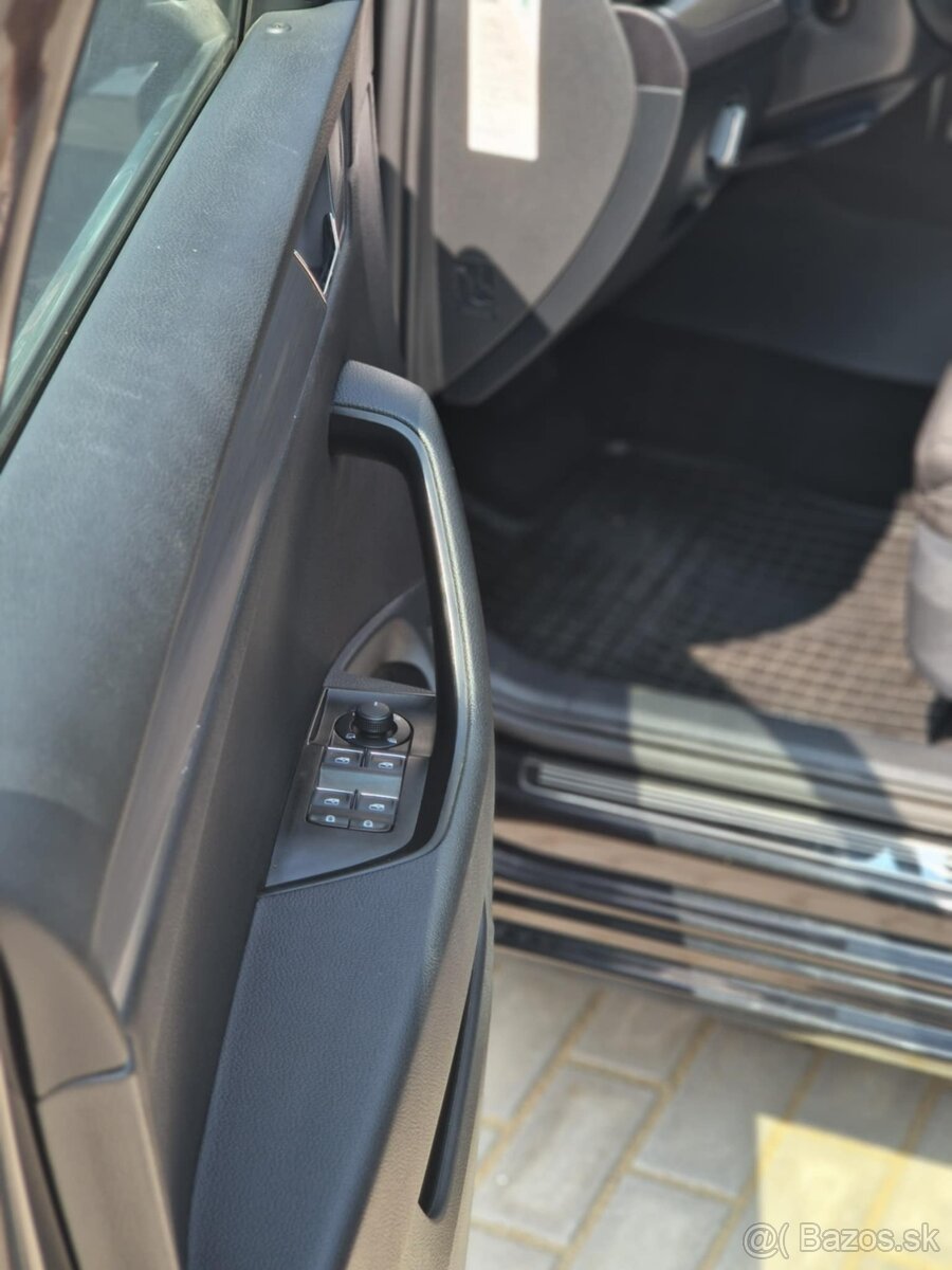 Škoda Superb 2.0L DSG - 12