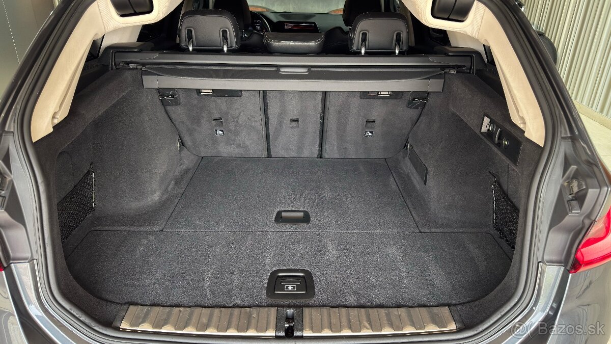 BMW Rad 3 Touring 318d mHEV A/T - 12