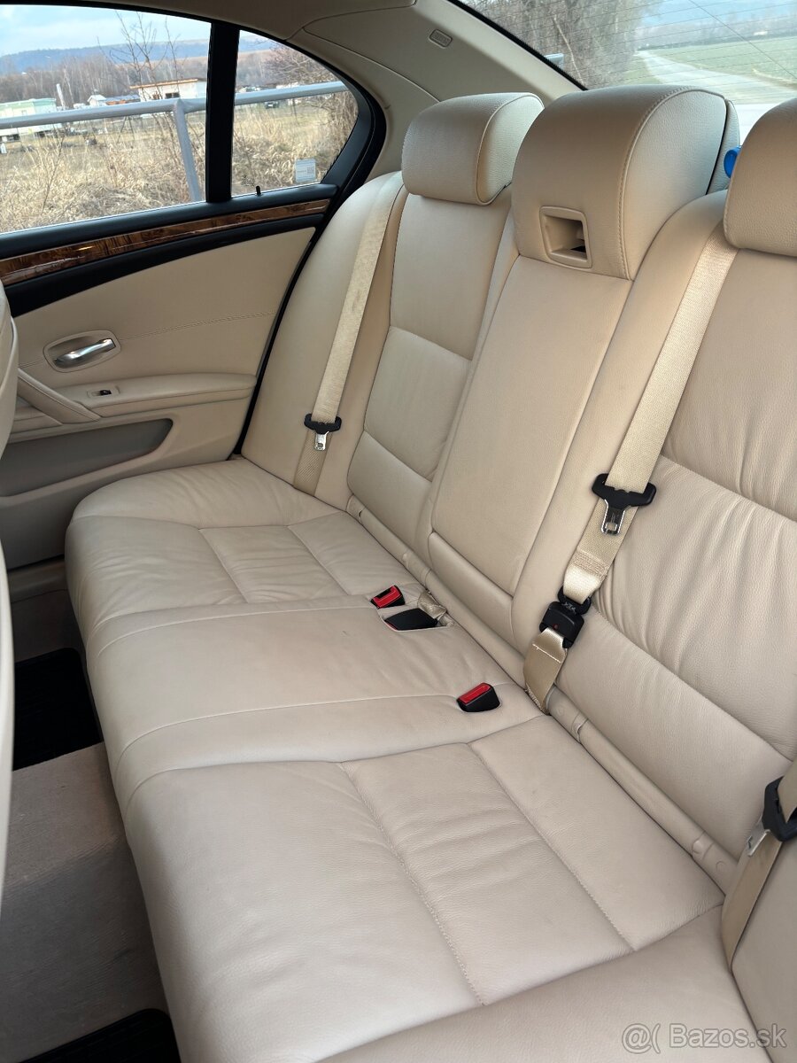 Bmw e60 525i - 12