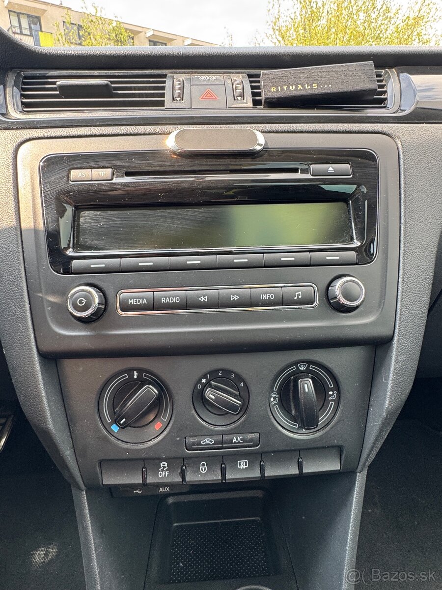 Rapid 1.6 TDI - 12