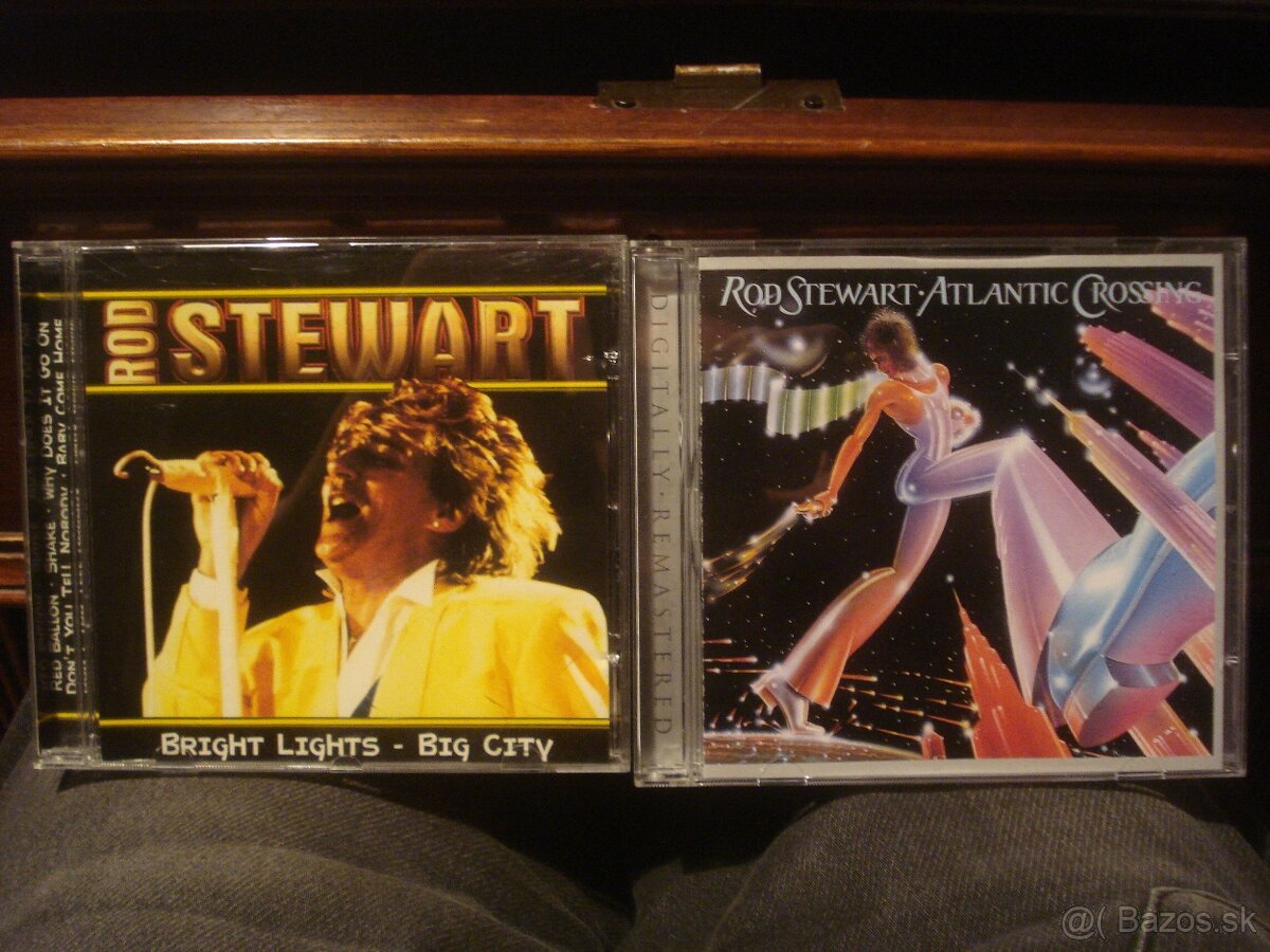 CD D.PURPLE BOWIE ACDC DOORS R.STEWART STEPPENWOLF NIGHTWISH - 12