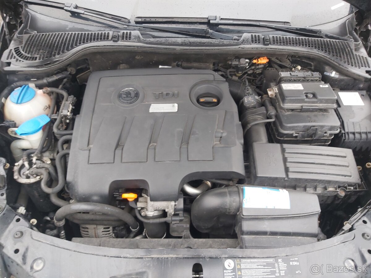 Škoda Octavia Combi 1.6 TDI CR DPF Elegance - 12