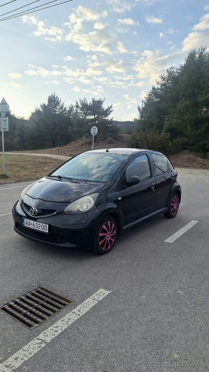 Toyota Aygo 1.0 benzín 2007 - 12