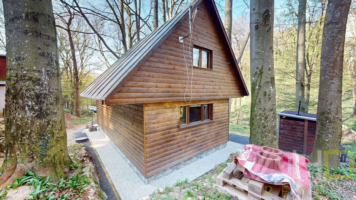 NOVÁ CENA REKREAČNÁ CHATA, úžitková plocha 70m2, celoročne - 12