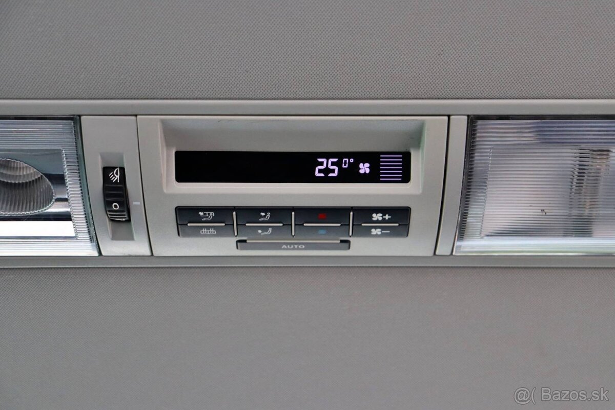 Volkswagen T5 Caravelle 2.0 TDI - 12