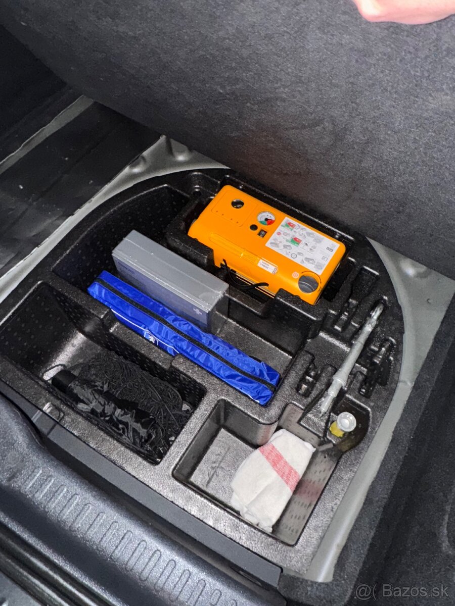 Peugeot RCZ 1.6 THP 200 - 12