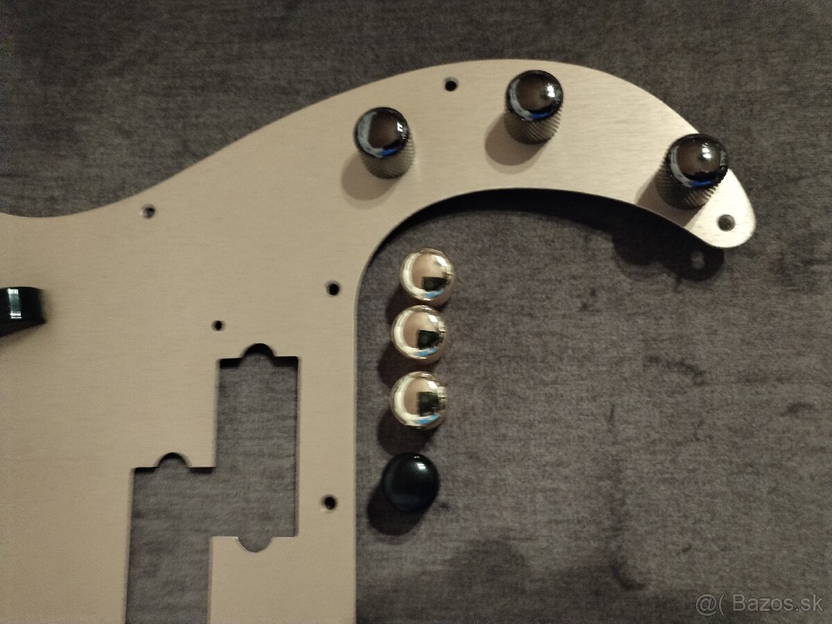 Javorový krk na precision Bass gitaru nový nepoužitý - 12