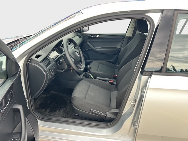 ŠKODA RAPID 1,0 TSi - 12