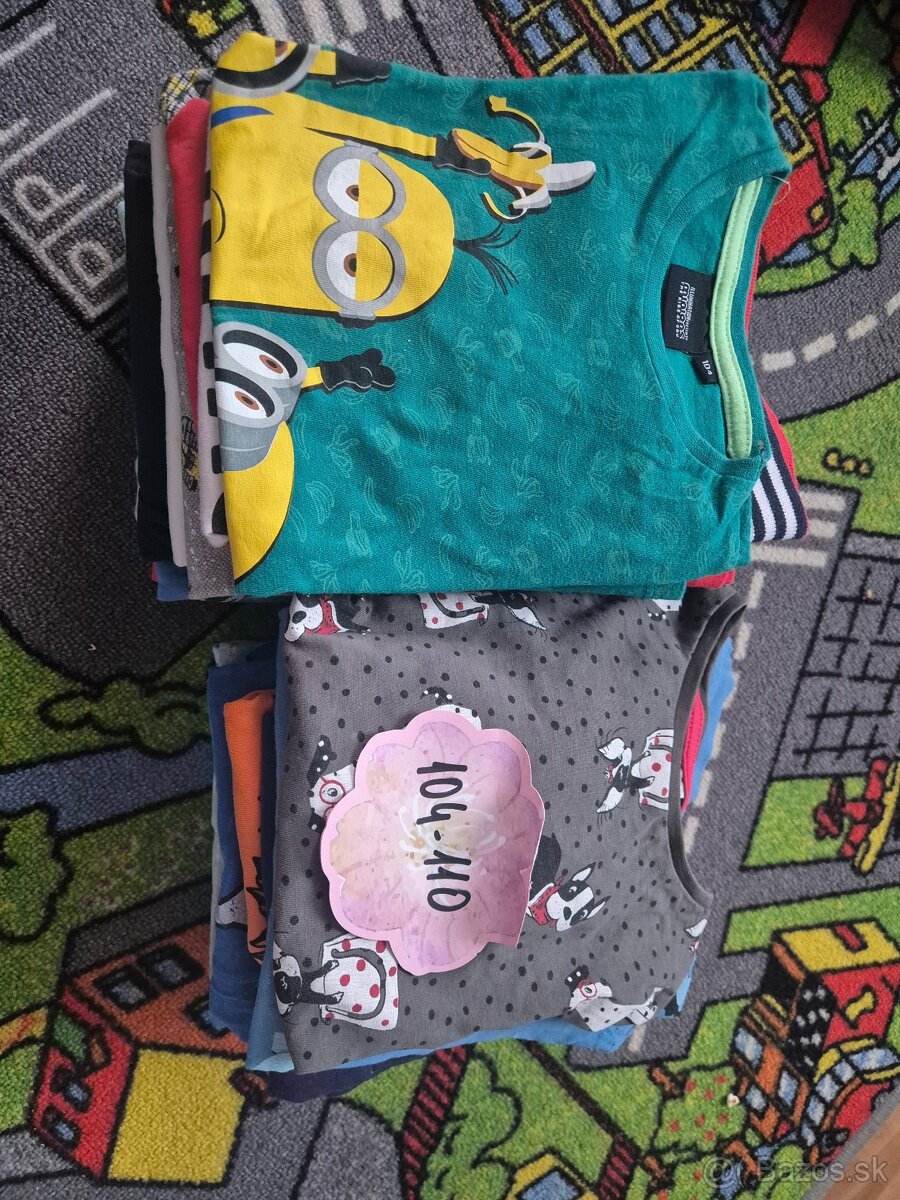 Balík oblečenia 104/110 - 12