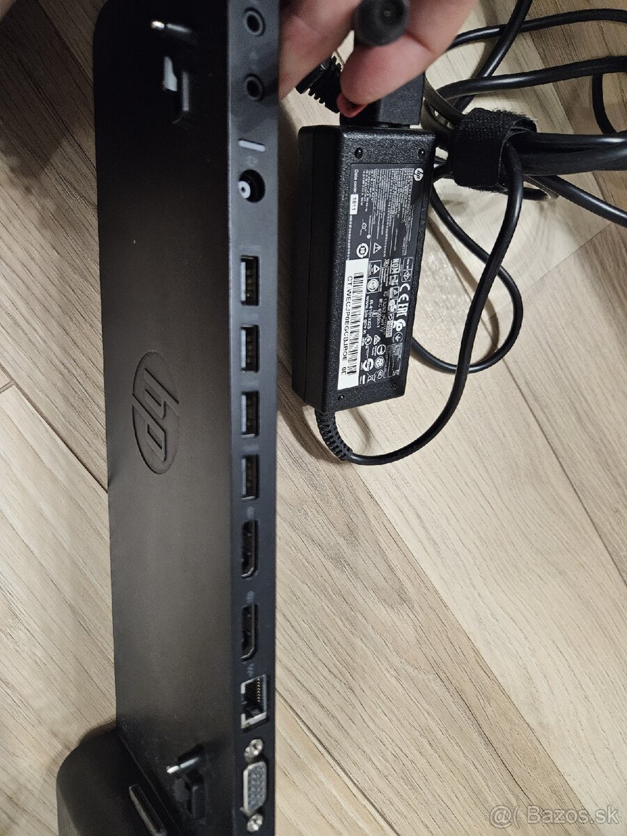 Nabíjačka na notebook - 12